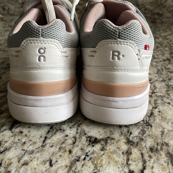 On Cloud The Roger Advantage - Picture 4 of 9